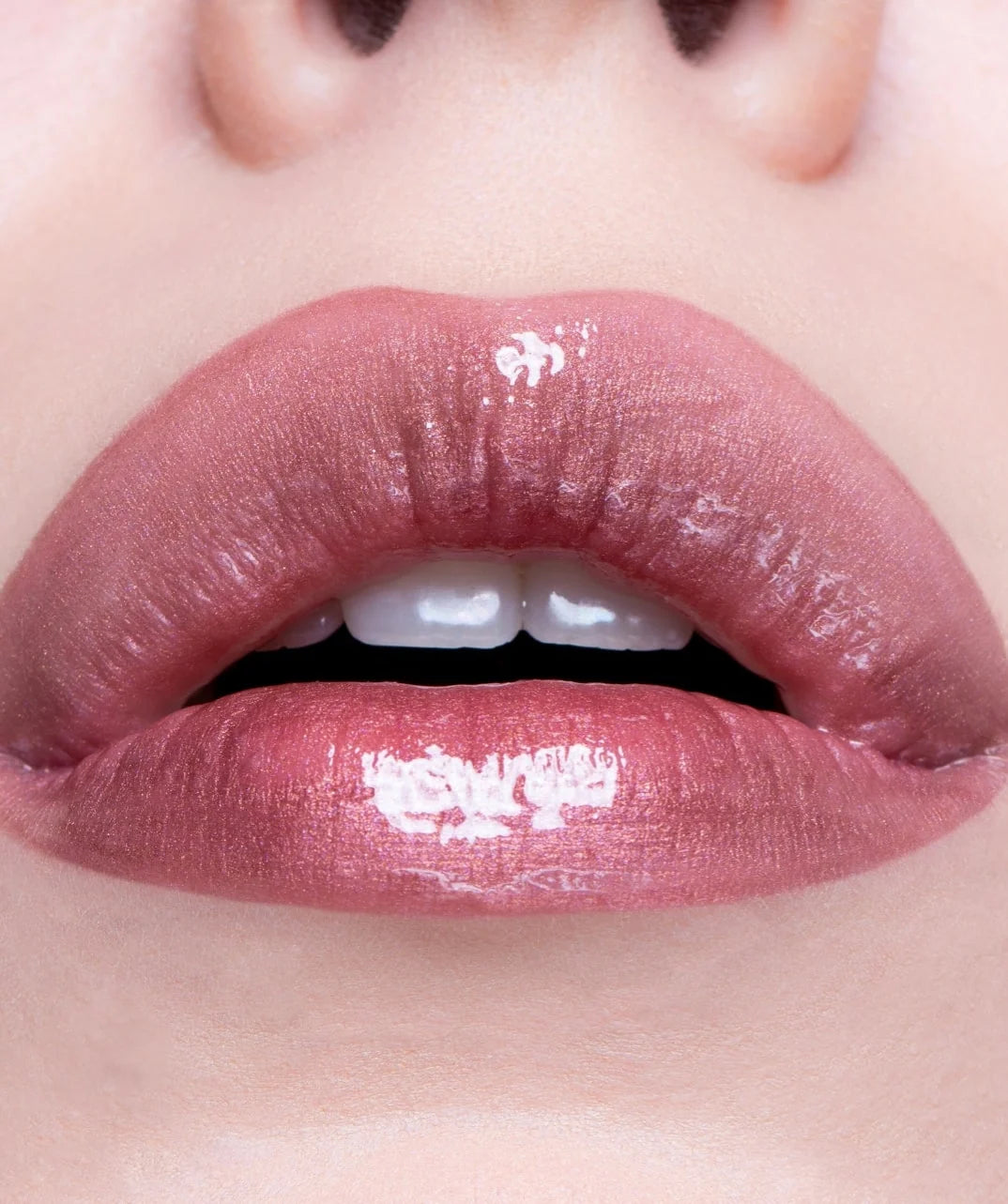 City Beauty City Lips Plumping Lip Gloss plum springs
