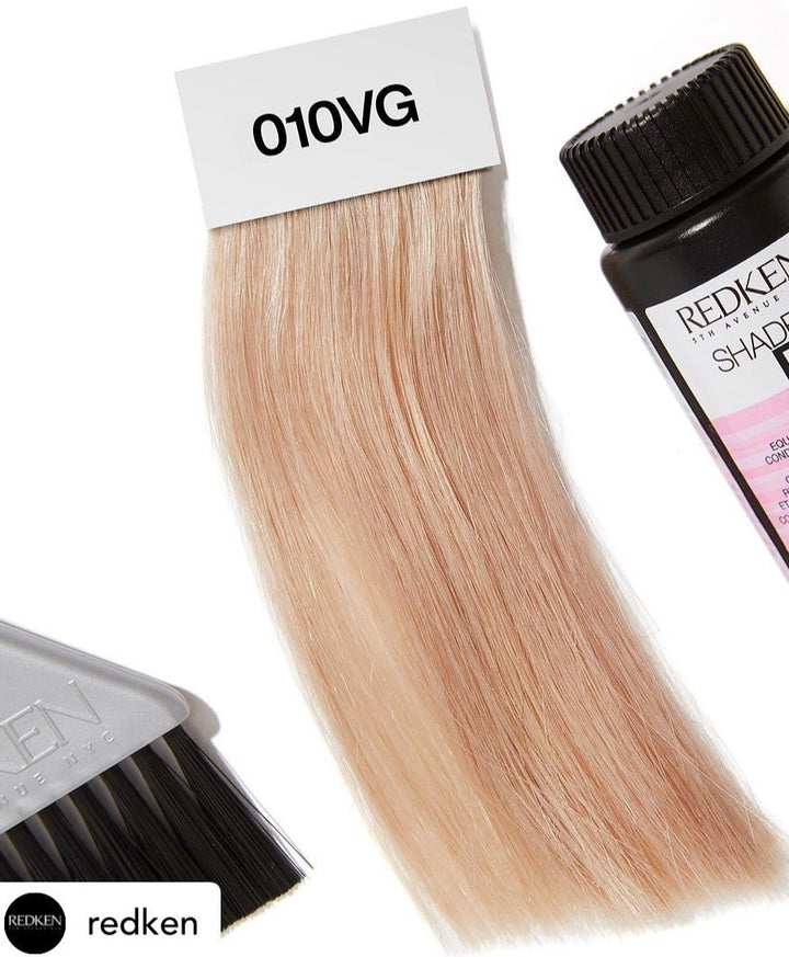 Redken Shades EQ Bonder Inside Demi-Permanent Color Gloss image of color swatch 010vg baby