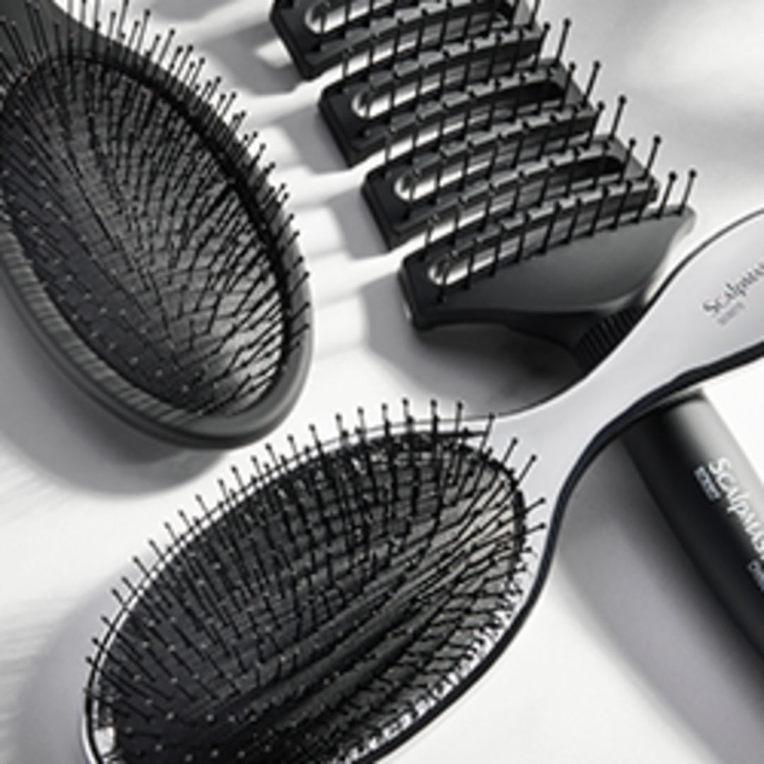 Burmax Scalp Master Metallic Detangling Brush collection